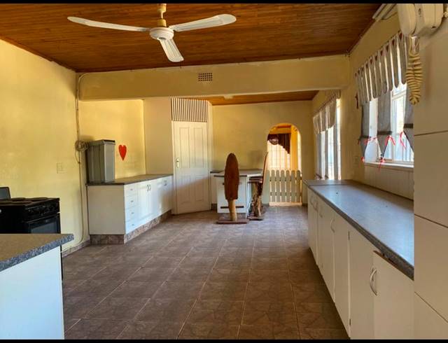 OFFICE PROPERTY TO RENT IN MOKOPANE CENTRAL